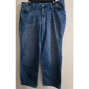 Old Navy High-Rise Wow Loose Jeans in a size 16 Petite